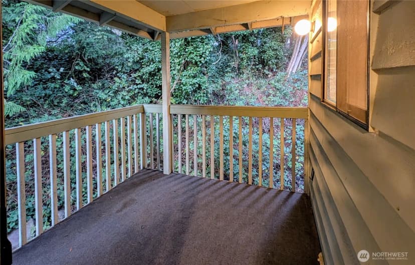 Property photo for 1627 Ne 199th Place, Shoreline photo 13