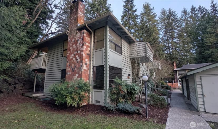 Property photo for 1627 Ne 199th Place, Shoreline photo 21