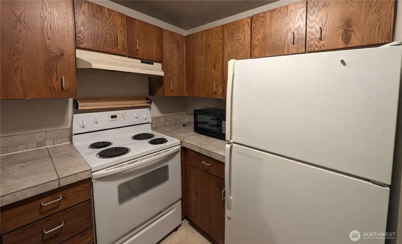 Property photo for 1627 Ne 199th Place, Shoreline photo 15