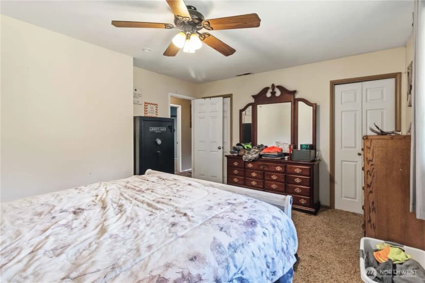Property photo for 109 Alpha Drive, Longview photo 11