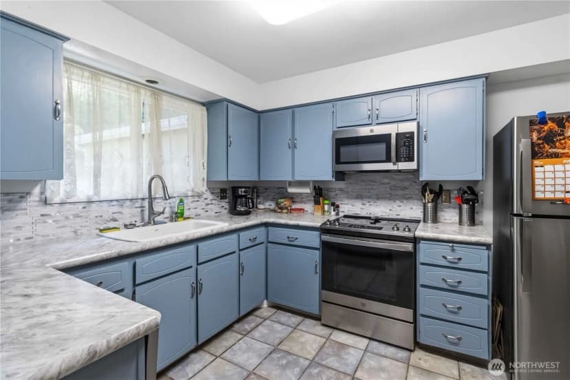 Property photo for 109 Alpha Drive, Longview photo 9