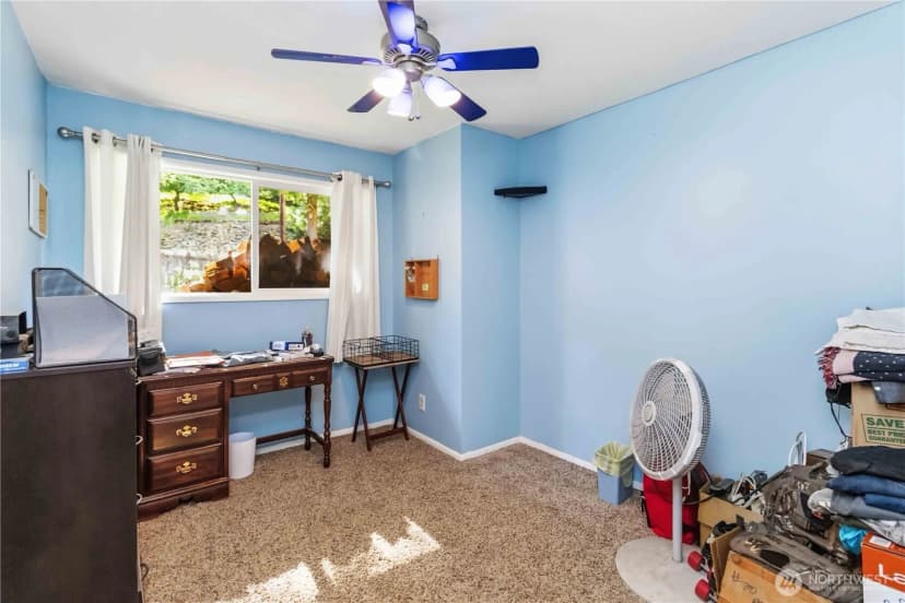 Property photo for 109 Alpha Drive, Longview photo 14