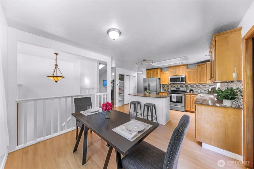 Property photo for 400 Sudden Valley Drive, Bellingham photo 10
