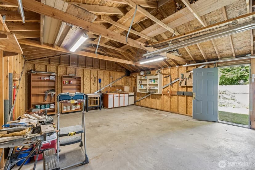 Property photo for 627 Sw 106th Street, Seattle photo 24