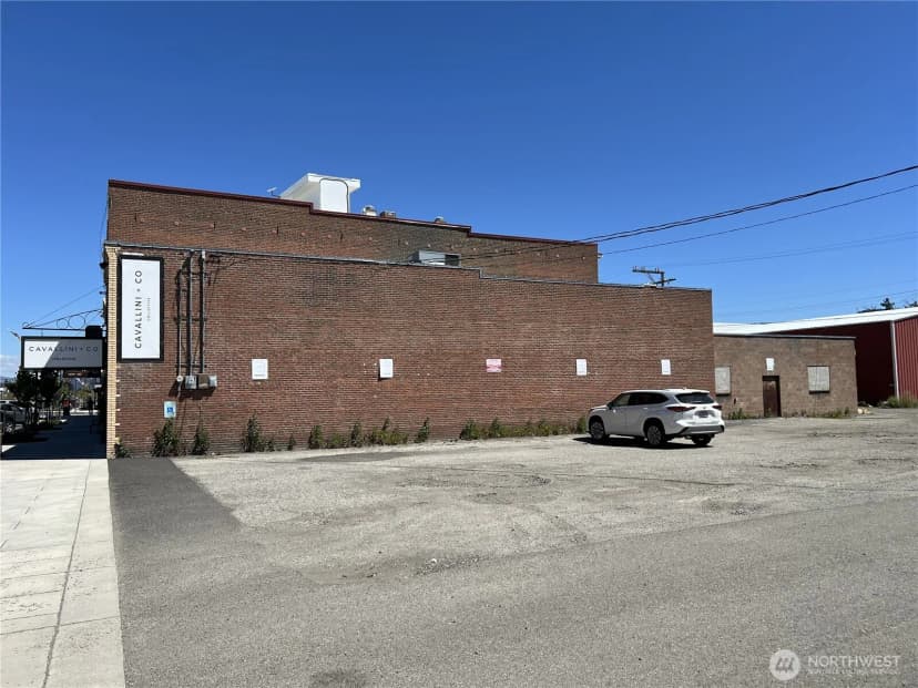 Property photo for 106 E First Street, Cle Elum photo 3