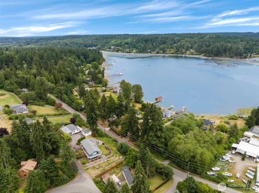 Property photo for 6426 Ne Barrett Drive, Poulsbo photo 32