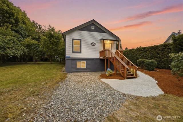 Property photo for 45940 Albert Street, Concrete