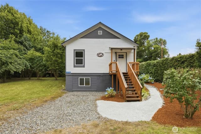Property photo for 45940 Albert Street, Concrete photo 2