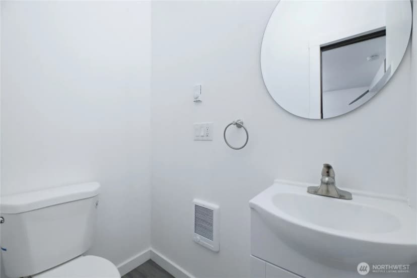 Property photo for 45940 Albert Street, Concrete photo 14