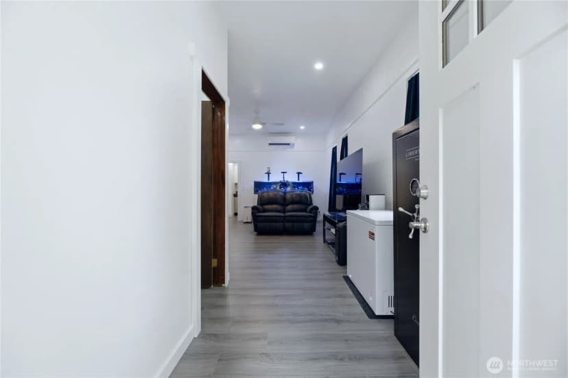 Property photo for 45940 Albert Street, Concrete photo 10