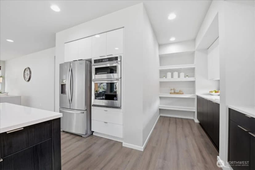 Property photo for 16005 57th Avenue W, Edmonds photo 6