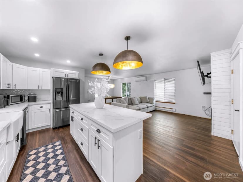 Property photo for 5232 Larrabee Way, Mount Vernon photo 16