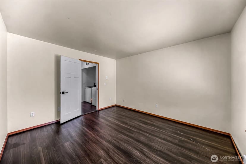 Property photo for 5232 Larrabee Way, Mount Vernon photo 33