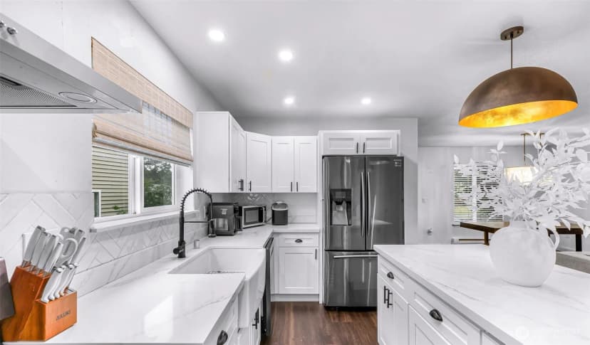 Property photo for 5232 Larrabee Way, Mount Vernon photo 14