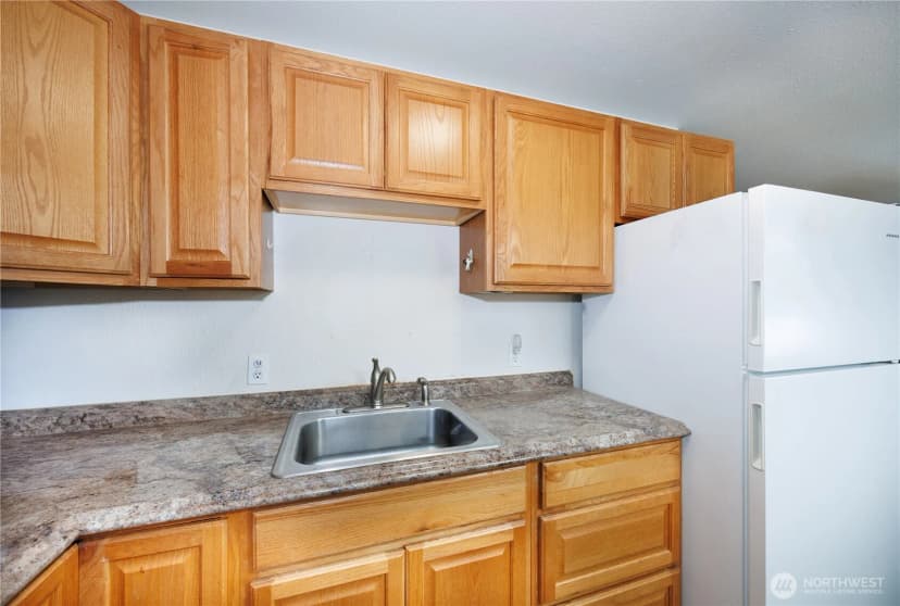 Property photo for 136 First Street, Sumas photo 14