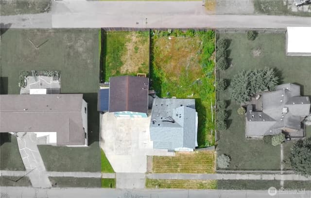Property photo for 136 First Street, Sumas