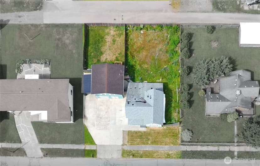 Property photo for 136 First Street, Sumas