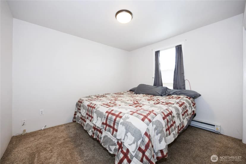 Property photo for 136 First Street, Sumas photo 15