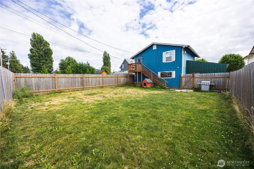 Property photo for 136 First Street, Sumas photo 19