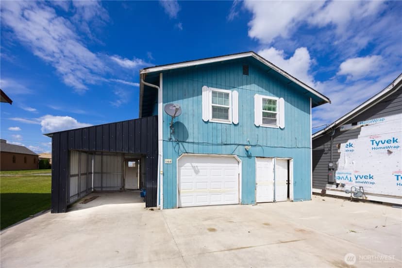 Property photo for 136 First Street, Sumas photo 3