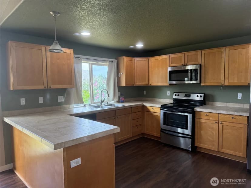 Property photo for 32305 I Street, Ocean Park photo 6
