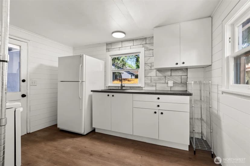 Property photo for 1814 Garfield Avenue Nw, Olympia photo 8
