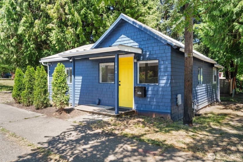Property photo for 1814 Garfield Avenue Nw, Olympia photo 3
