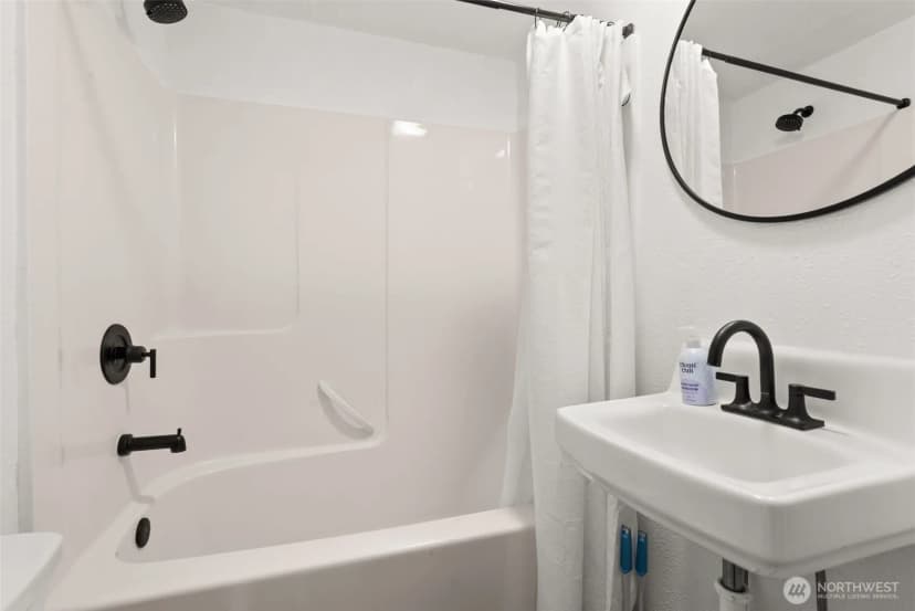 Property photo for 1814 Garfield Avenue Nw, Olympia photo 13