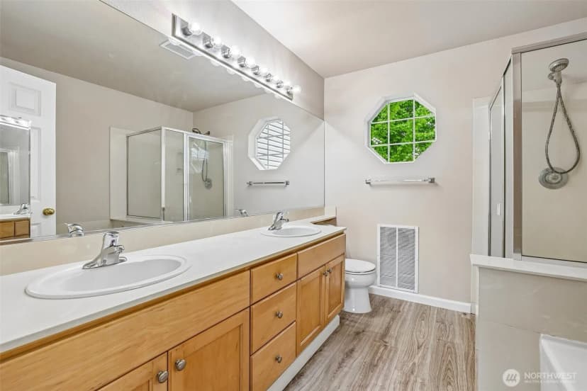 Property photo for 19107 110th Place Se, Renton photo 19
