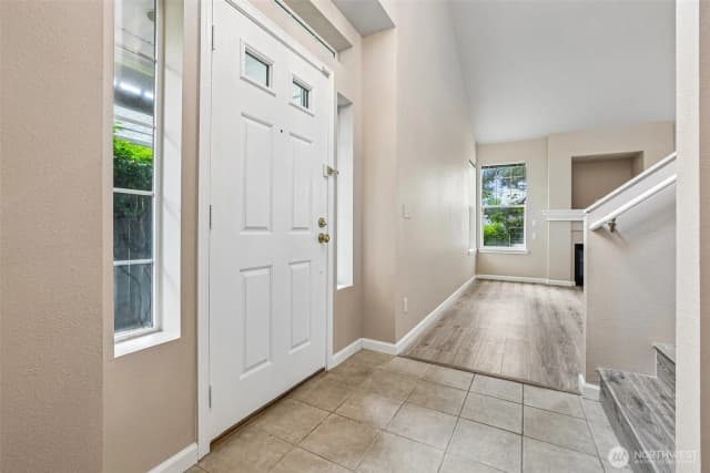 Property photo for 19107 110th Place Se, Renton photo 3
