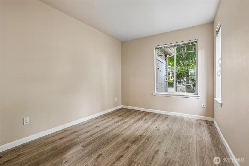Property photo for 19107 110th Place Se, Renton photo 12