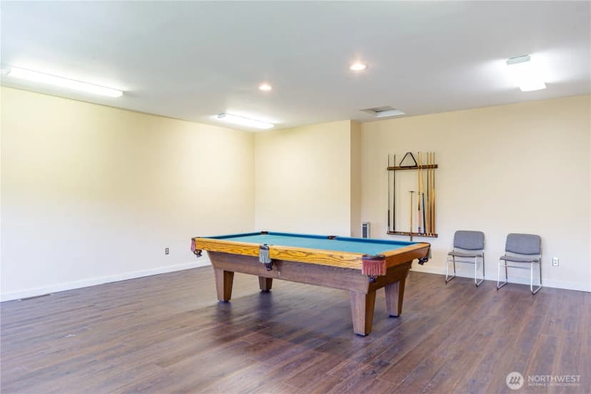Property photo for 600 Ne Saturn Lane, Bremerton photo 30