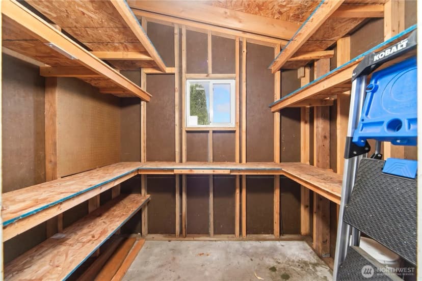 Property photo for 600 Ne Saturn Lane, Bremerton photo 21