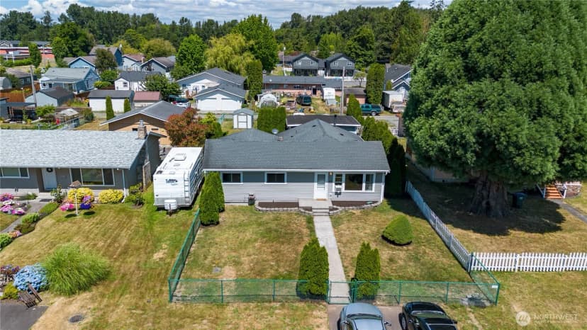 Property photo for 456 E Street, Blaine photo 32