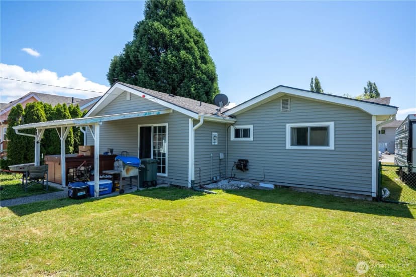 Property photo for 456 E Street, Blaine photo 25