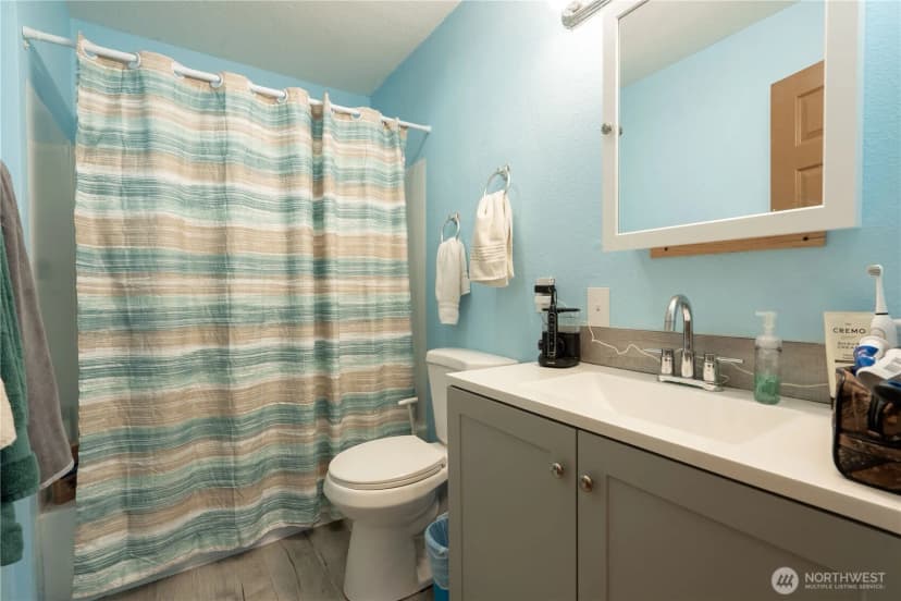 Property photo for 456 E Street, Blaine photo 16