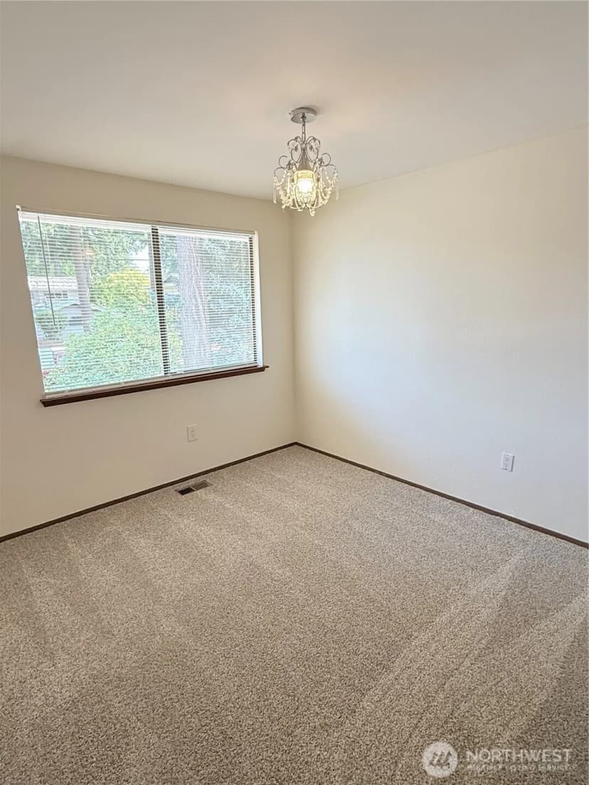 Property photo for 5010 84th Avenue W, University Place photo 22