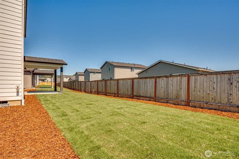 Property photo for 2002 Henderson Way, Longview photo 29