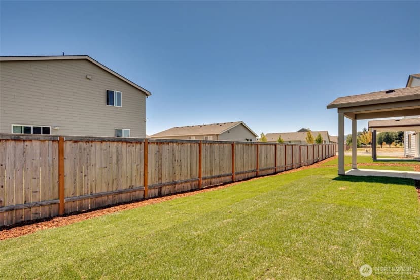 Property photo for 2008 Henderson Way, Longview photo 25
