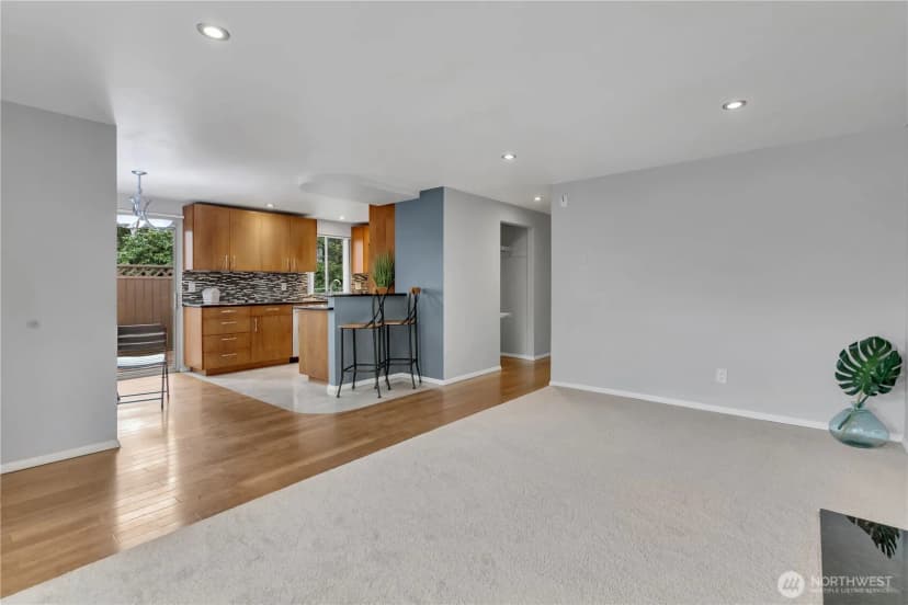 Property photo for 13003 31st Ave Ne, Seattle photo 6