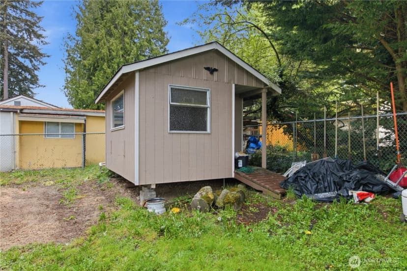 Property photo for 13003 31st Ave Ne, Seattle photo 26