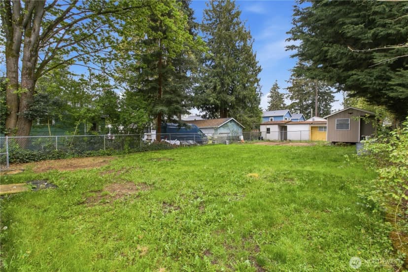 Property photo for 13003 31st Ave Ne, Seattle photo 25