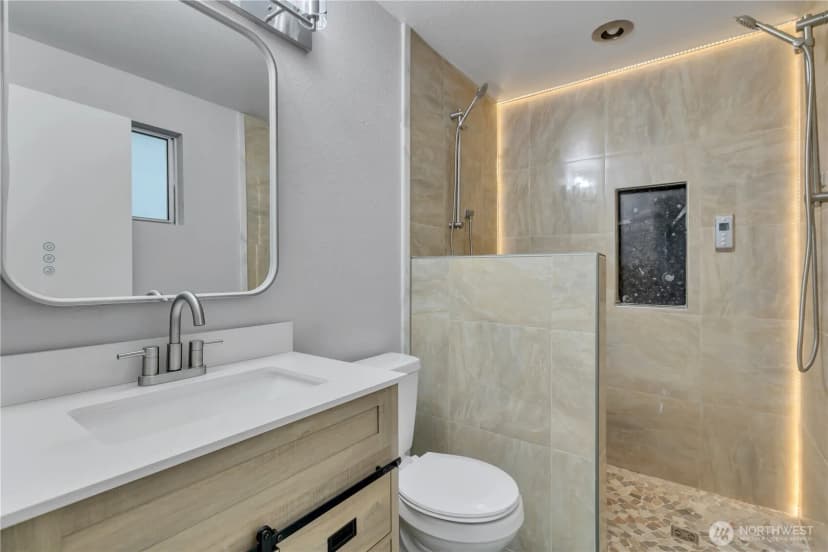 Property photo for 13003 31st Ave Ne, Seattle photo 16