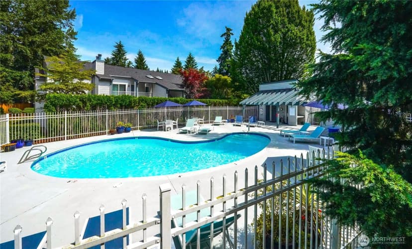 Property photo for 12680 Ne 10th Place #b103, Bellevue photo 13