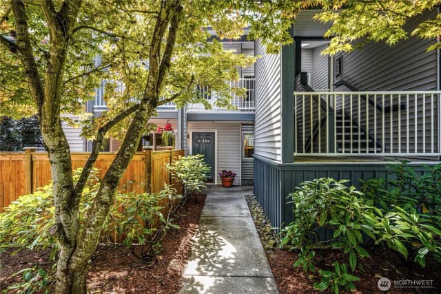 Property photo for 12680 Ne 10th Place #b103, Bellevue, WA 98005