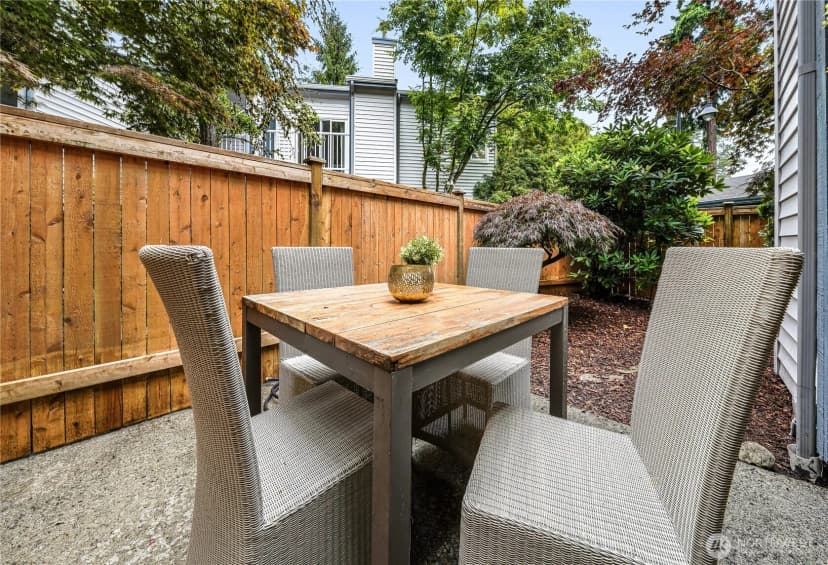 Property photo for 12680 Ne 10th Place #b103, Bellevue photo 6