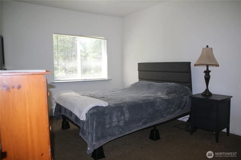 Property photo for 699 State Route 7, Morton photo 8