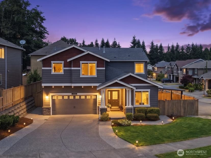 Property photo for 727 172nd Street Sw, Lynnwood