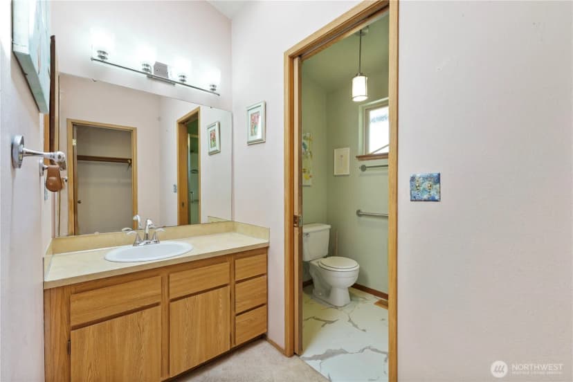 Property photo for 36521 25th Avenue S, Federal Way photo 24