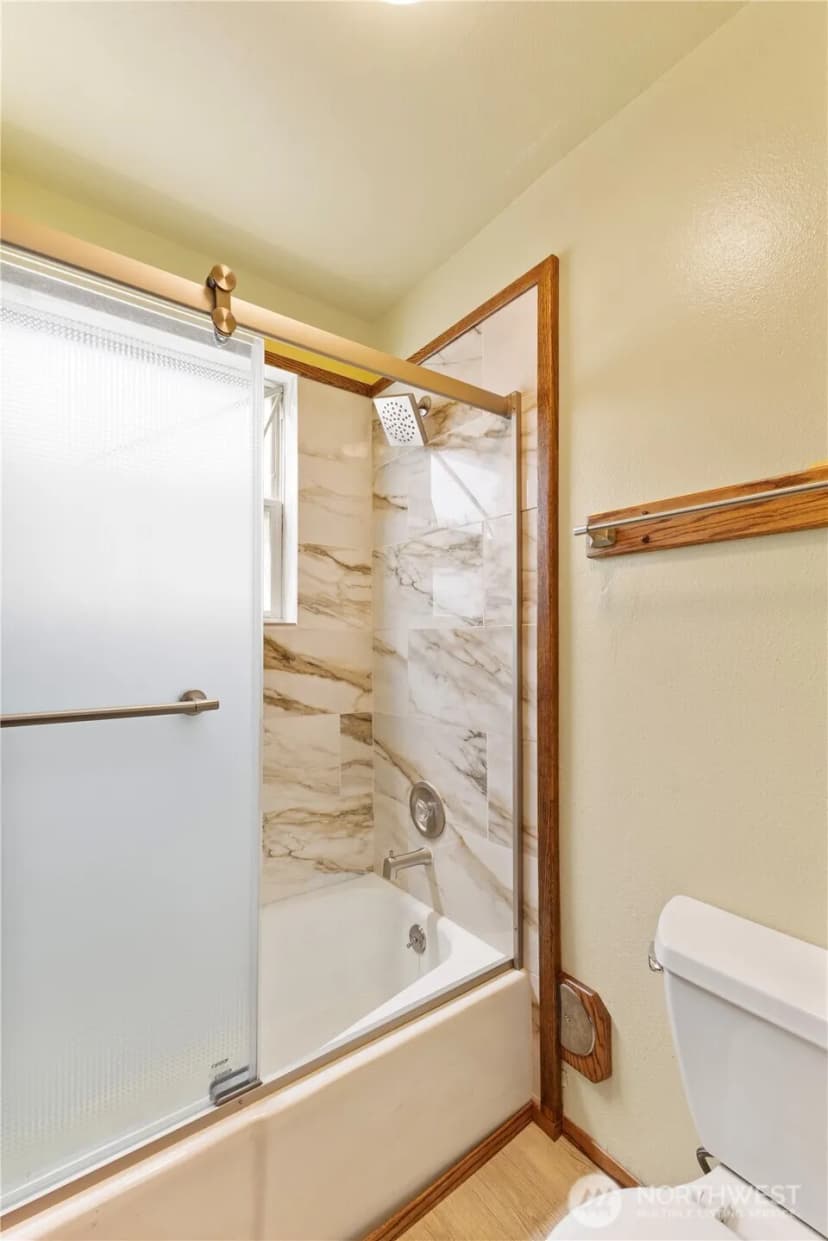 Property photo for 36521 25th Avenue S, Federal Way photo 15